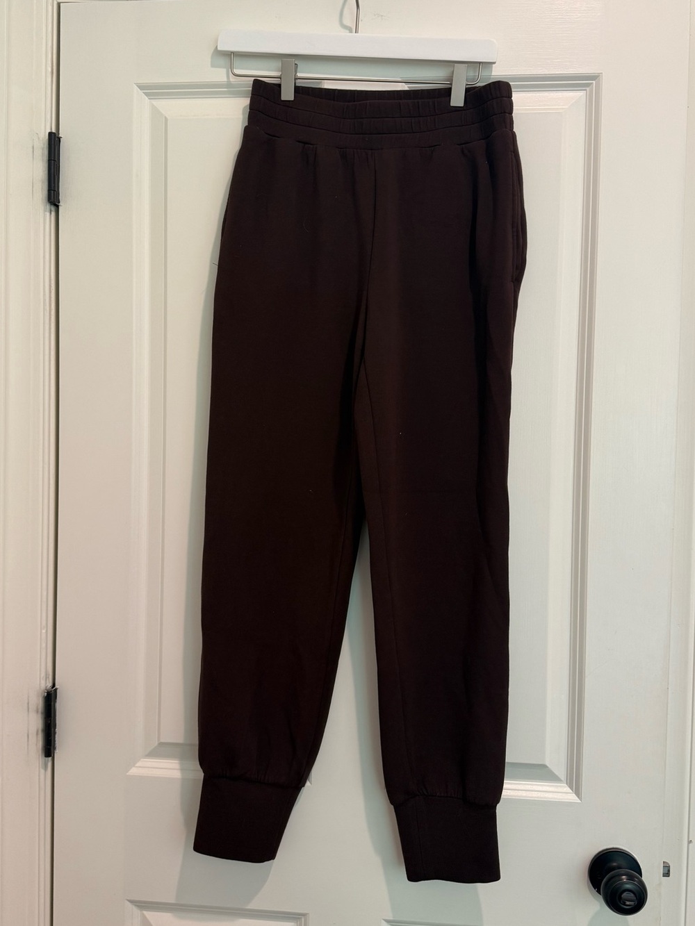 Varley Slim Cuff Pant 27.5” in Coffee Bean